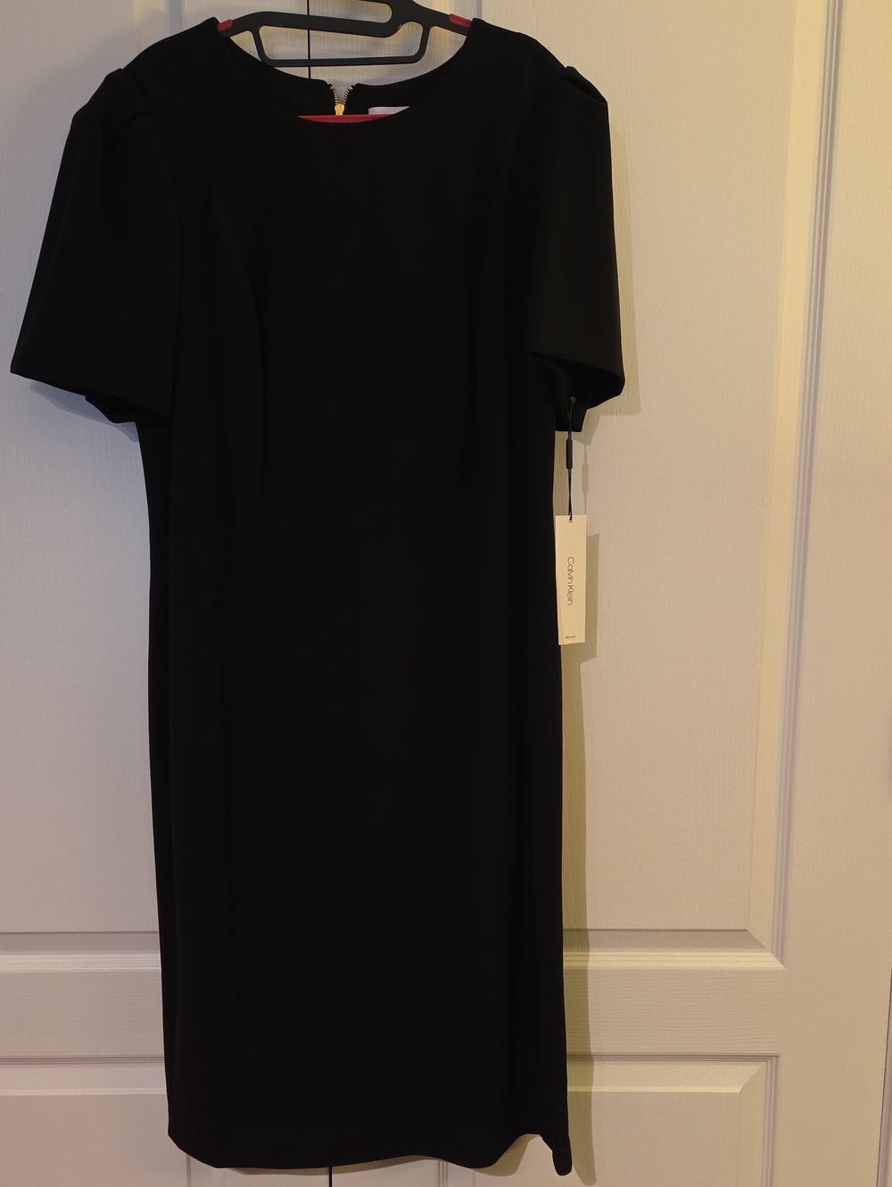 Calvin Klein Black Midi Shift Dress with Short Sleeves